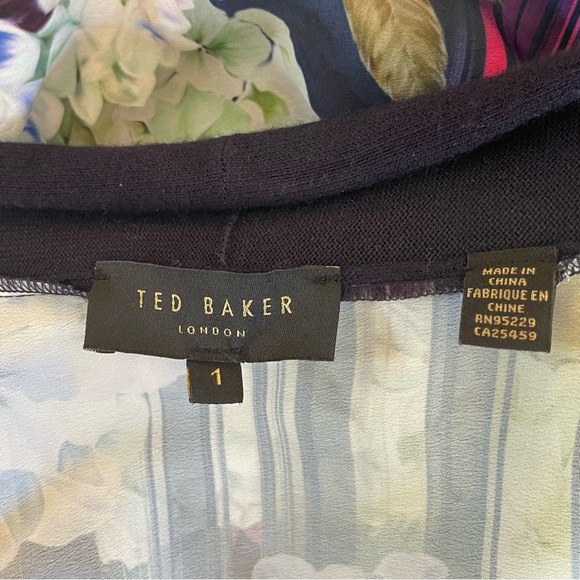 Ted Baker Hydrangea Haze Navy Floral Print Cardigan Sweater Women's Size 4 - Picture 5 of 6